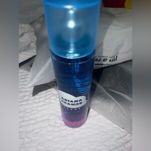 Cloud by Ariana grande body mist